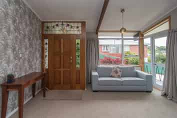 36 Athol Place, Marchwiel