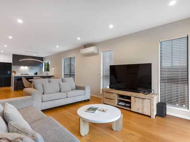 8A Jeff Place, Howick