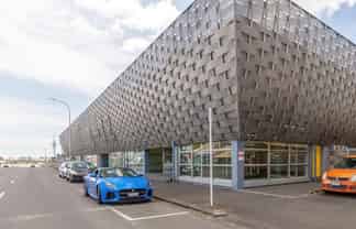 CREATIVE OFFICE SPACE IN MT EDEN
