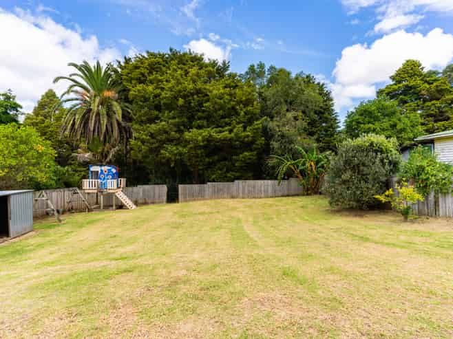 16 Batten Street, Wellsford