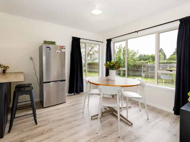 1 High Street, Renwick