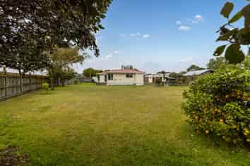 1 High Street, Renwick