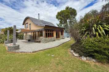 B/80 Nichol Street, Lake Hawea