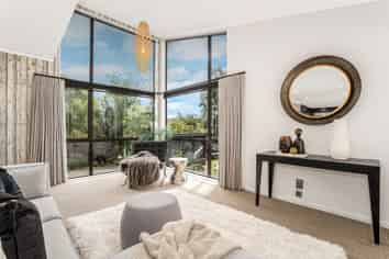 37 Navigation Drive, Whitby