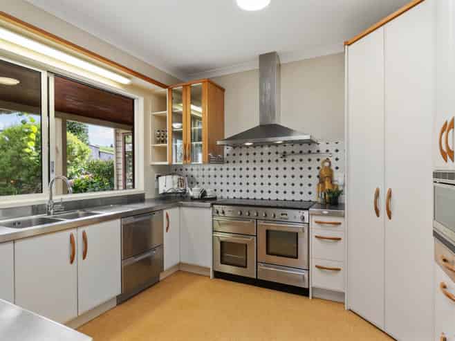 27 Kendallvale Drive, Waiuku