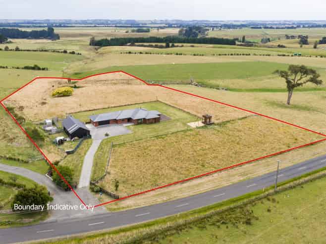 1061 Taonui Road, Colyton