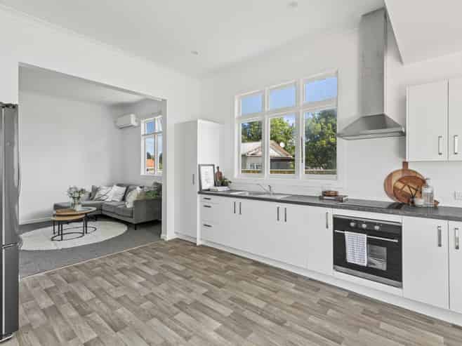 12 Salisbury Avenue, Whanganui East