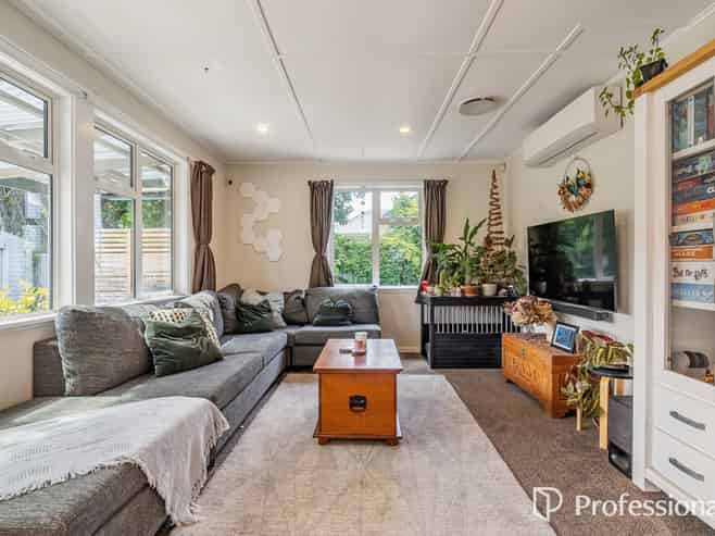 21 Poole Street, Taita