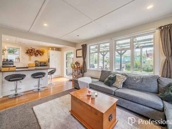 21 Poole Street, Taita