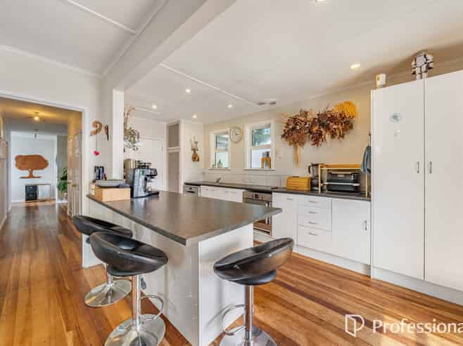 21 Poole Street, Taita