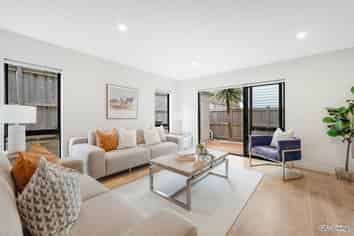 844C East Coast Road, Oteha