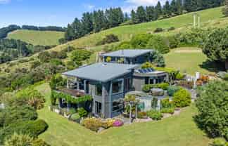 211 Wharf Road, Port Levy