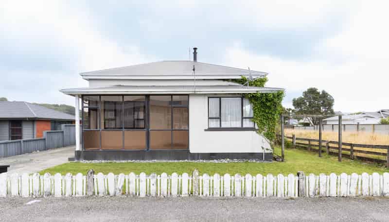 14 Marlborough Street, GREYMOUTH