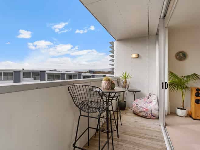 3B/10 Fisher-Point Drive, Freemans Bay