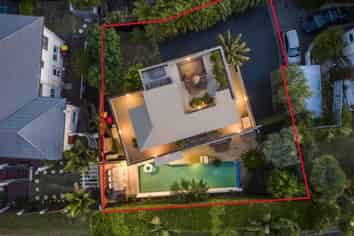 27A Peter Terrace, Castor Bay