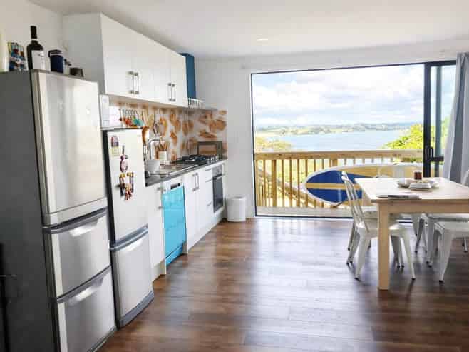 809 Whangaparaoa Road, Manly