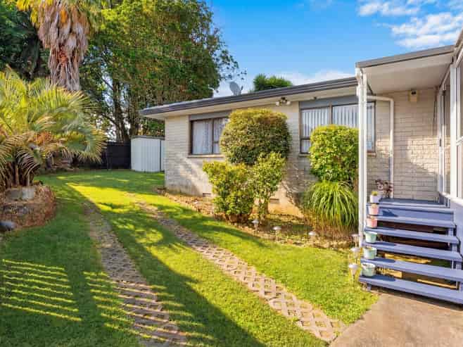 2/54 Finlayson Avenue, Manurewa