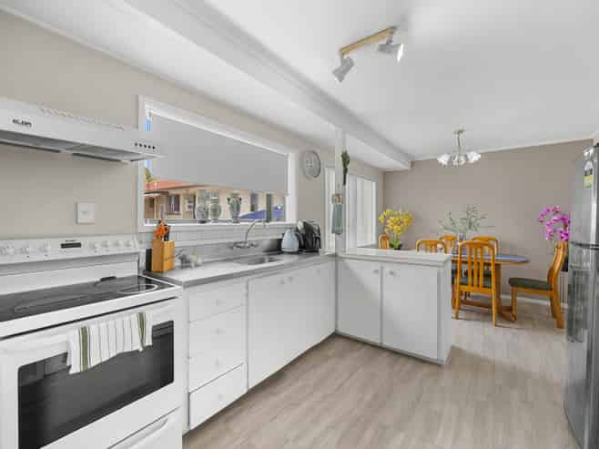 2/54 Finlayson Avenue, Manurewa