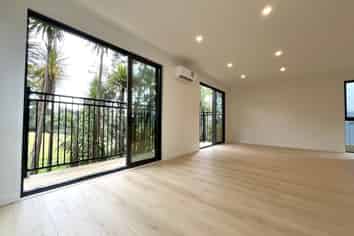 7/41 Seaside Avenue, Waterview