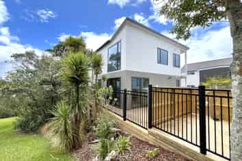 7/41 Seaside Avenue, Waterview