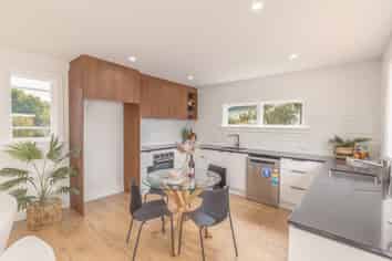 25 Derrett Place, Saint Martins