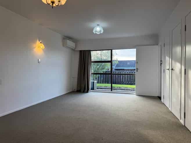 11/14 New Windsor Road, Avondale