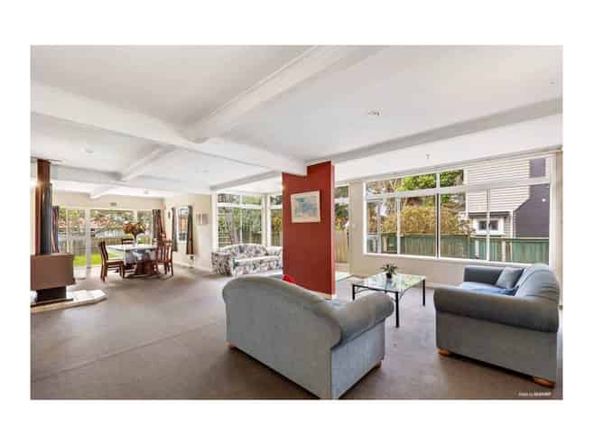 Room 10, 2 Court Crescent, Panmure