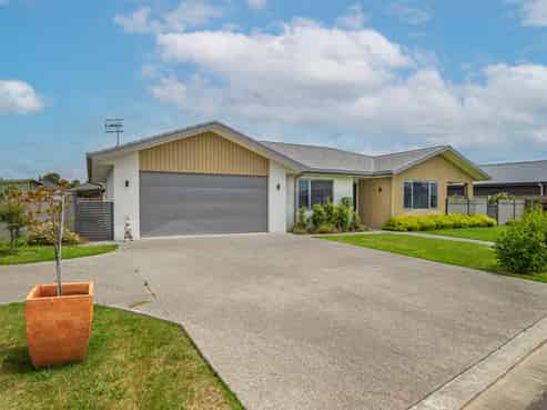 5 Oak Place, Levin