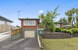 41 Mount View Drive, Mangakakahi