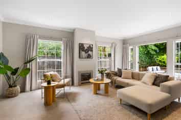 15A Aplin Terrace, Ngaio