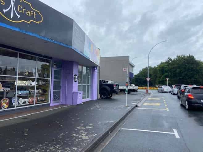 Central Frankton Showroom/Workshop