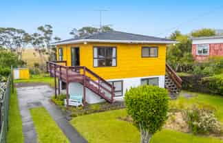 60 Bays Road, Orere Point