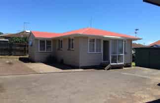 1/13 Green Road, Panmure