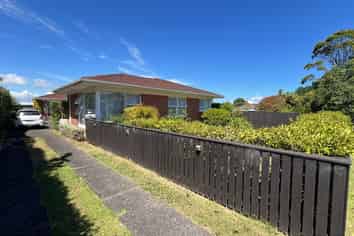 1/8 Evelyn Place, Hillcrest