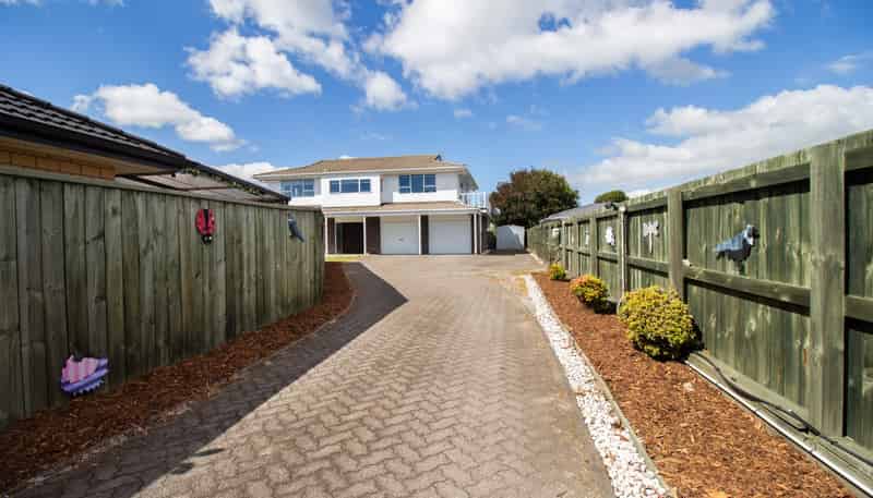 26B Grey Street, Glenholme