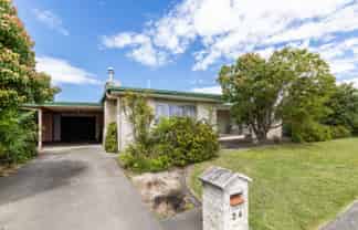 34 Konini Crescent, Pirimai