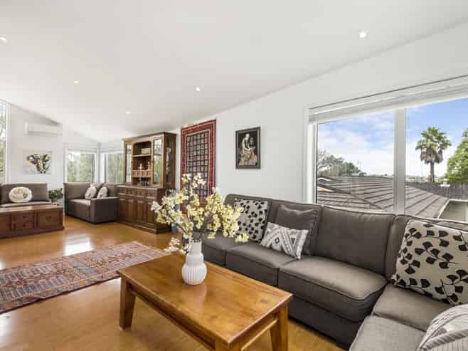 5 Saddleback Rise, Murrays Bay