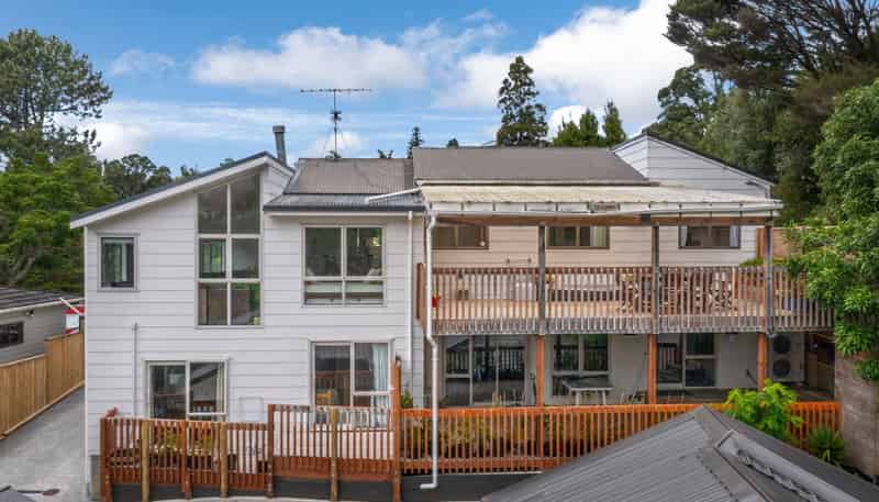 5 Saddleback Rise, Murrays Bay