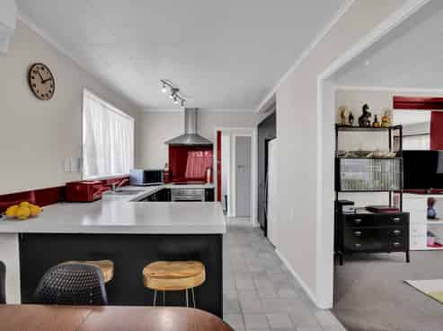 11 Warkworth Grove, Bell Block