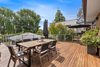 69 Aynsley Terrace, Hillsborough