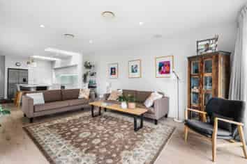 69 Aynsley Terrace, Hillsborough