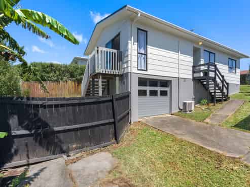 14B Glass Road, Mount Roskill
