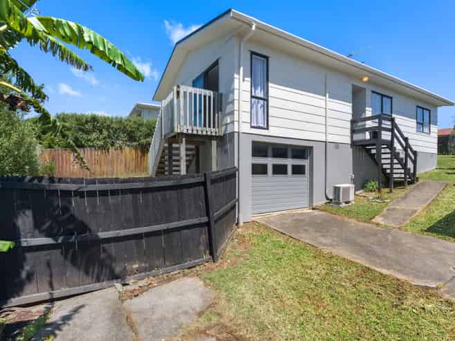 14B Glass Road, Mount Roskill