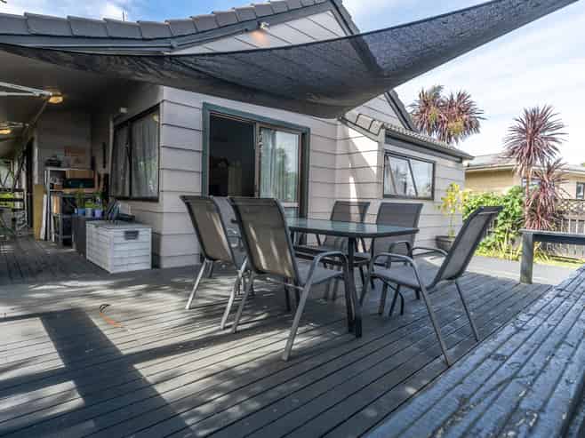 17 Kentucky Crescent, Nawton