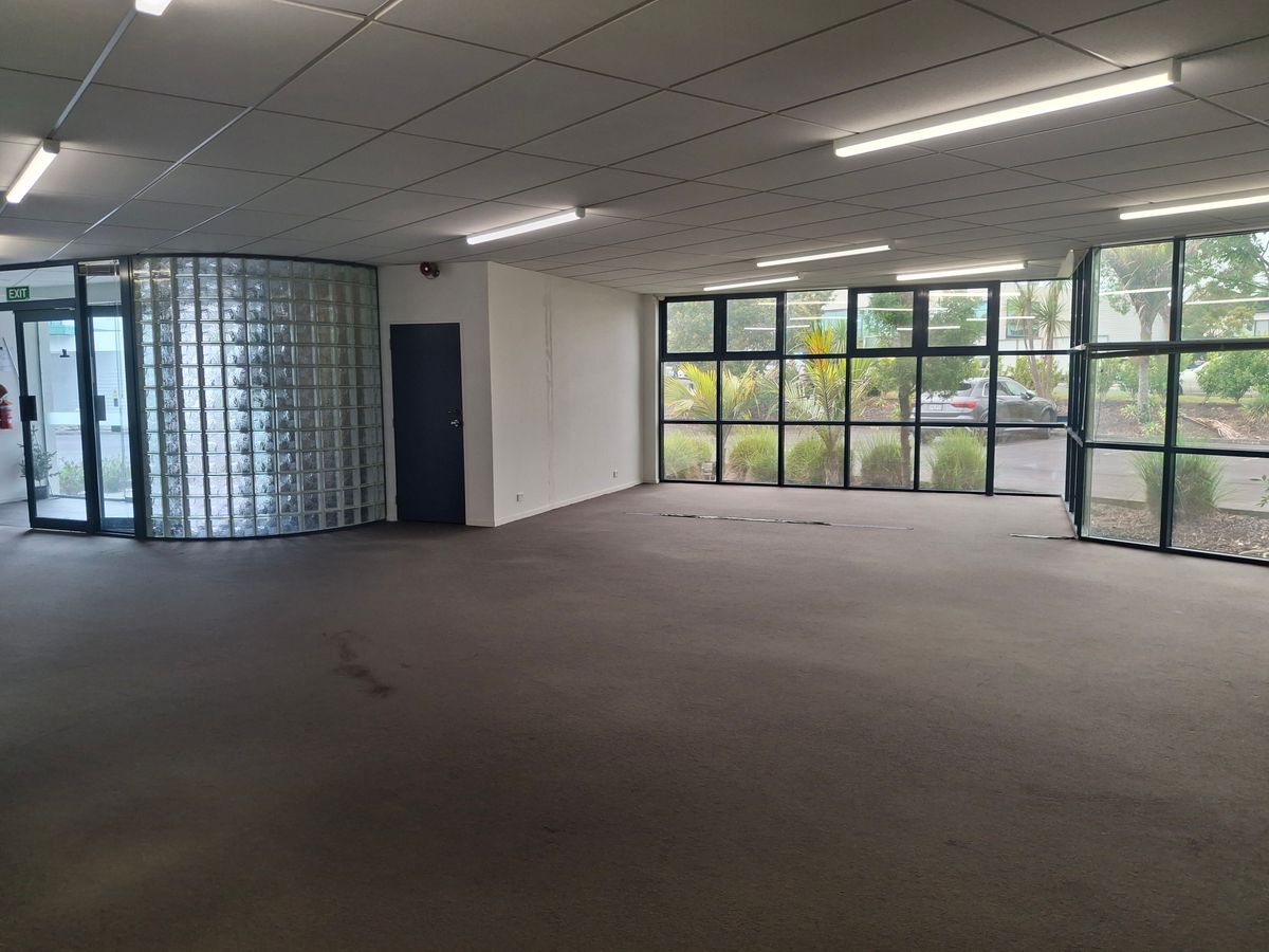 Your Next Road Front HQ - Make An Offer! - Ansicht 4