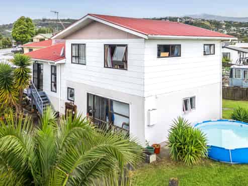 2/117 Parkers Road, Tahunanui