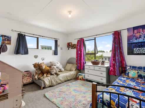 2/117 Parkers Road, Tahunanui