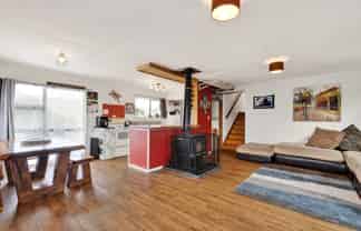 2/117 Parkers Road, Tahunanui