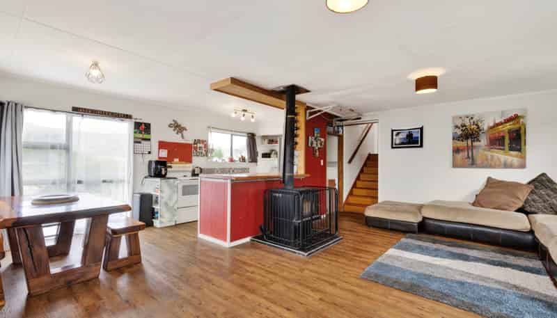 2/117 Parkers Road, Tahunanui