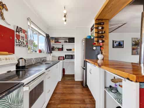 2/117 Parkers Road, Tahunanui